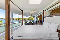 Kona Oceanfront Retreat