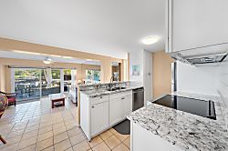 Kona Oceanfront Retreat