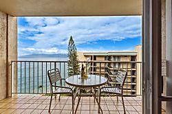 Royal Kahana 804 