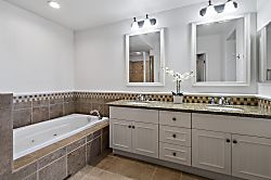 Kulalani Paradise Retreat