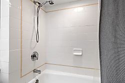 Kona Coast Resort 2201