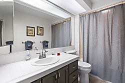 Kona Coast Resort 2201