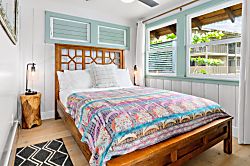 Manini Oceanfront Cottage