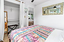 Manini Oceanfront Cottage