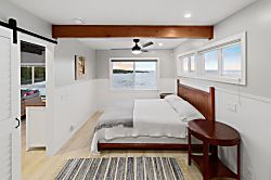 Hana Bay Oceanfront Cottage