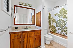 Kona Oceanfront Retreat