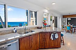 Kona Oceanfront Retreat