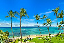 Hale Mahina Beach Resort B305