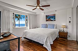 Menehune Shores 422 