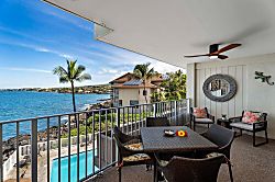 Alii Villas Oceanfront Condo