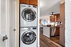 Alii Villas Oceanfront Condo