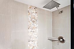 Alii Villas Oceanfront Condo