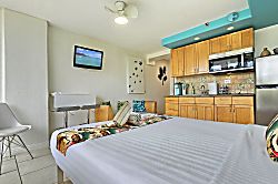 Waikiki Grand Hotel Studio 3rd Floor