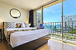 Oceanview Studio 9th Floor Retreat