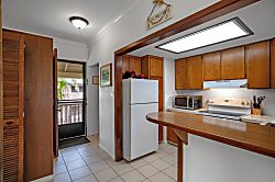 Hanalei Colony Resort H4 - Private kitchen
