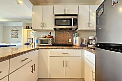 Waikiki Grand Studio 9th Floor