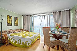 Magic Sands Oceanfront Studio 3rd Floor