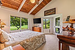 Kanaloa at Kona, Condo 1404