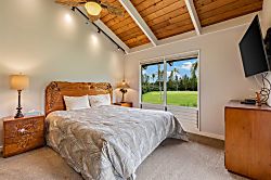 Kanaloa at Kona, Condo 1404