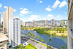 Waikiki Seaside Condo 9th Floor Corner Unit