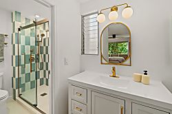 Sandpiper 1 Bedroom King Unit