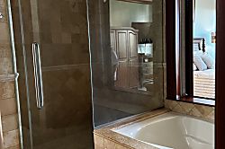 Kona Beach Club 3 Garden Level