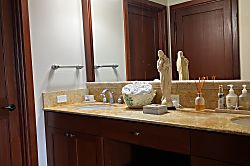 Kona Beach Club 3 Garden Level