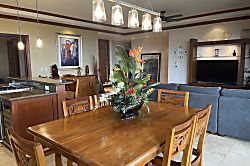 Kona Beach Club 3 Garden Level