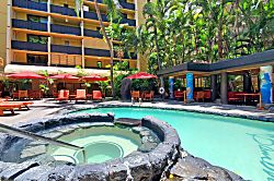 Waikiki 1 Bedroom Condo with Pool