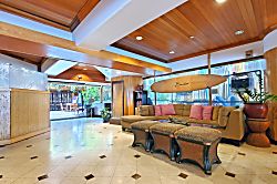 Waikiki 1 Bedroom Condo with Pool