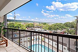 Kona Plaza Condo 2023