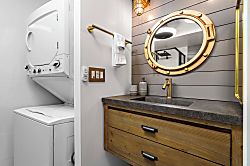 Kona Alii Condominiums 401