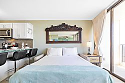 Waikiki Banyan 36th Floor Ocean View Condo