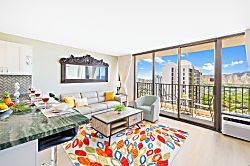 Waikiki Banyan 36th Floor Ocean View Condo