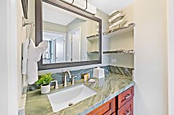 Waikiki Banyan 36th Floor Ocean View Condo