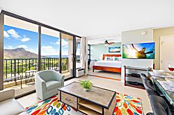 Waikiki Banyan 36th Floor Ocean View Condo