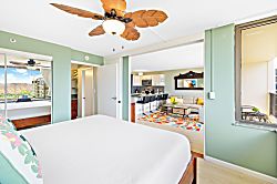 Waikiki Banyan 36th Floor Ocean View Condo