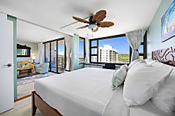 Waikiki Banyan 36th Floor Ocean View Condo