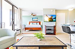 Waikiki Banyan 36th Floor Ocean View Condo