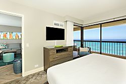 Waikiki Beach Tower #2902