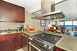 Waikiki Beach Tower #2902