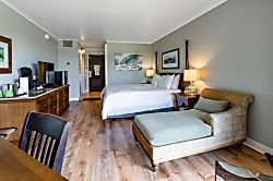 Kauai Beach Resort Oceanview King Room