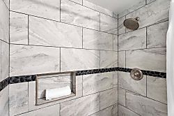 Kona Makai Top Floor 1-Bedroom Loft