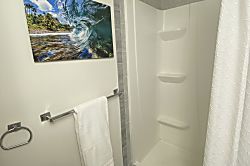 Kona Beachside Condo 3rd Floor Retreat