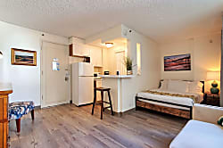 Suite 500 - Waikiki Grand