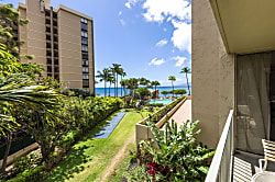 Royal Kahana 220 (2bd / 2ba)