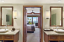 Hyatt Residence Club Ka'anapali 2BR Oceanfront Mid