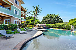 Kahaluu Beach Villas 303