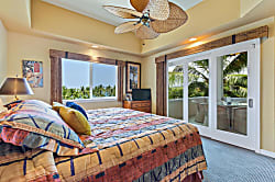 Kahaluu Beach Villas 303