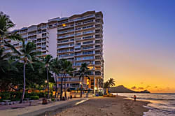 Waikiki Shore 1005